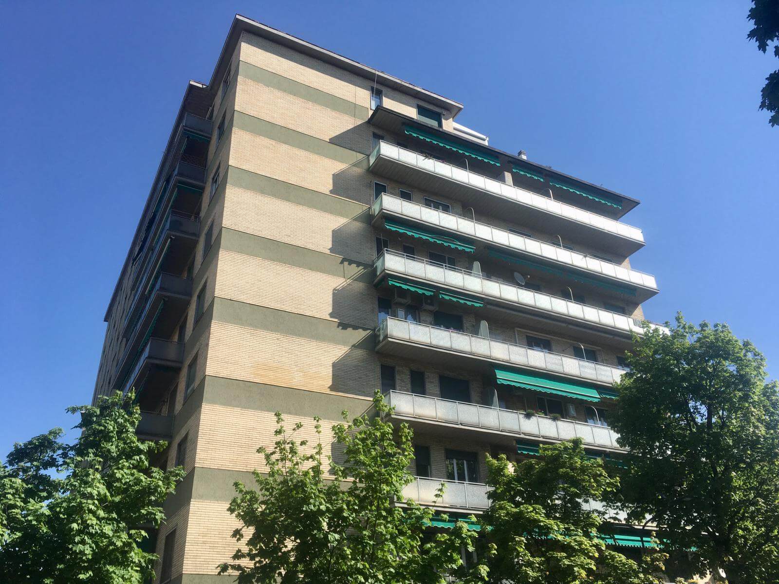 condominio gulli 32